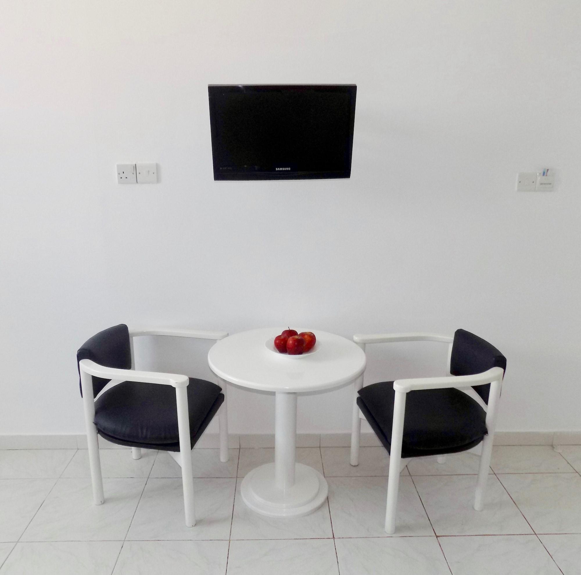 Margarita Napa Apartments Ajía Nápa Kültér fotó