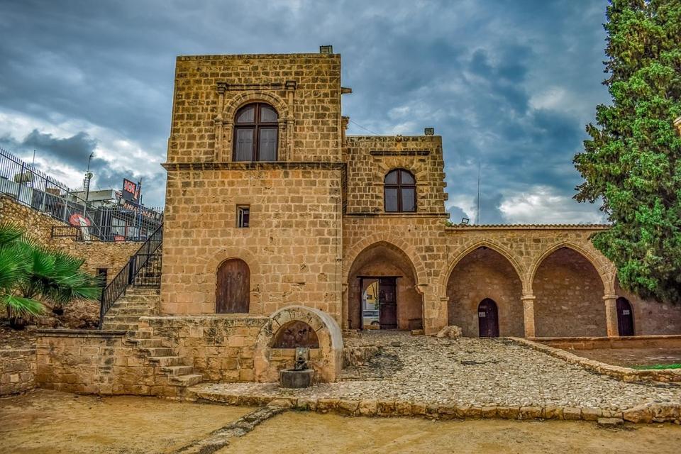 Margarita Napa Apartments Ajía Nápa Kültér fotó
